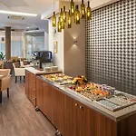 Kristály Hotel 4*