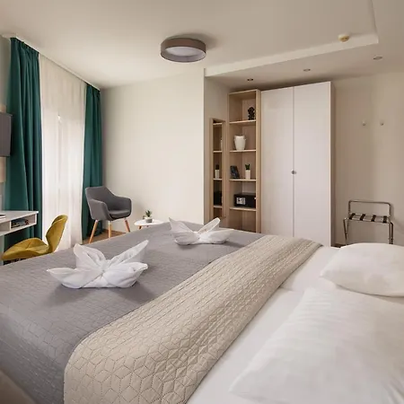 Kristaly 4* Keszthely