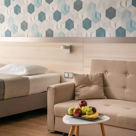 Ξενοδοχείο Kristaly 4*