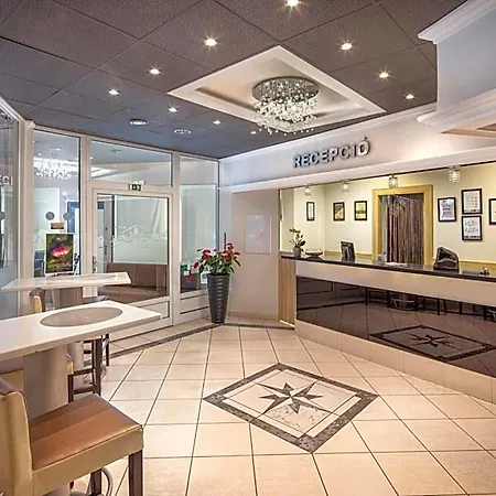 Hotel Kristaly