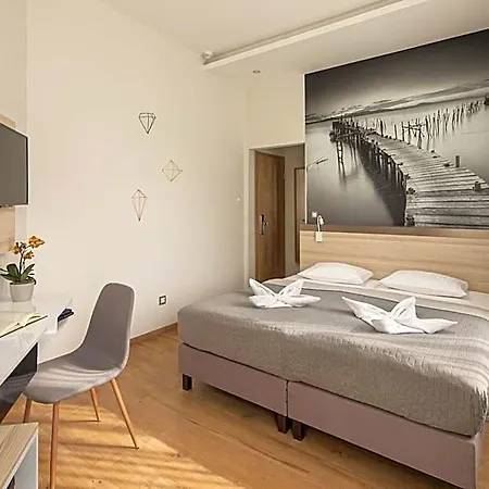 Hotel Kristaly 4*
